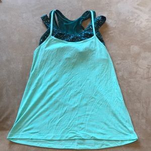 Lulu Turquoise colored work out tank